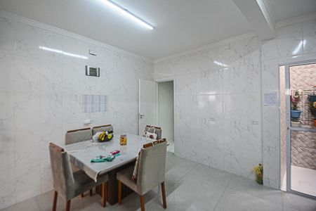 Casa à venda com 169m², 3 quartos e 1 vagaCozinha