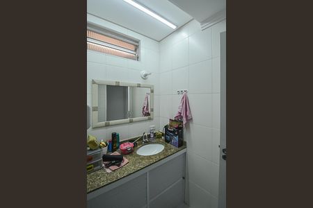 Casa à venda com 169m², 3 quartos e 1 vagaLavabo