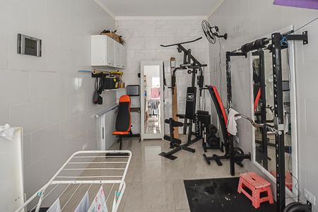 Casa à venda com 169m², 3 quartos e 1 vagaAcademia