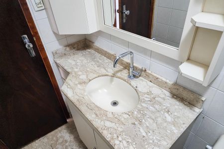 Apartamento à venda com 73m², 3 quartos e 2 vagasBanheiro Social