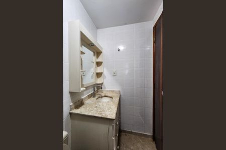 Apartamento à venda com 73m², 3 quartos e 2 vagasBanheiro da Suíte