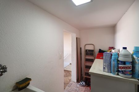 Apartamento à venda com 120m², 2 quartos e 2 vagasLavanderia