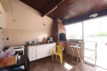 Apartamento à venda com 120m², 2 quartos e 2 vagasCobertura