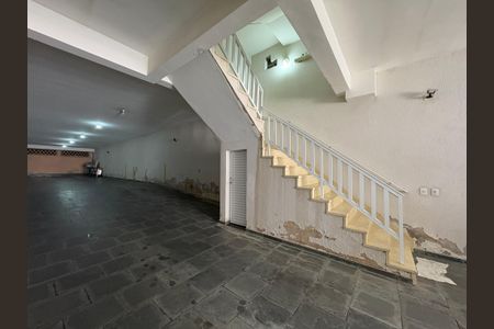 Apartamento à venda com 120m², 2 quartos e 2 vagasGaragem