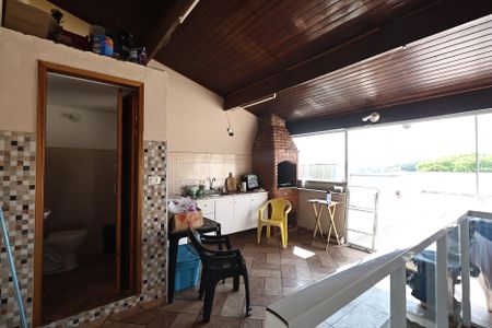 Apartamento à venda com 120m², 2 quartos e 2 vagasCobertura