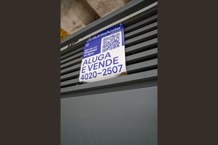 Casa à venda com 130m², 3 quartos e 2 vagas Casa à venda com 130m², 3 quartos e 2 vagasPlaca