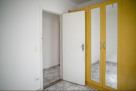 Casa à venda com 130m², 3 quartos e 2 vagas Casa à venda com 130m², 3 quartos e 2 vagasQuarto 2