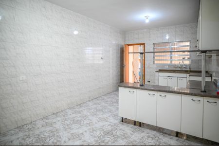Casa à venda com 130m², 3 quartos e 2 vagas Casa à venda com 130m², 3 quartos e 2 vagasCozinha