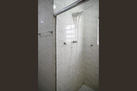 Casa à venda com 130m², 3 quartos e 2 vagas Casa à venda com 130m², 3 quartos e 2 vagasBanheiro da Suíte