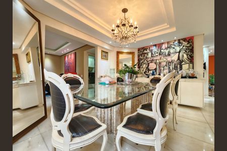 Sala de apartamento à venda com 4 quartos, 216m² em Funcionários, Belo Horizonte