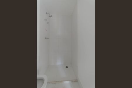 Banheiro de kitnet/studio à venda com 1 quarto, 25m² em Vila Mariana, São Paulo