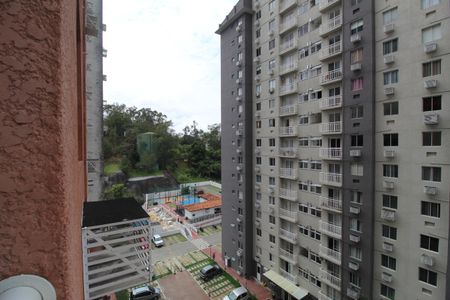 Sala - Varanda de apartamento para alugar com 2 quartos, 45m² em Jacarepaguá, Rio de Janeiro