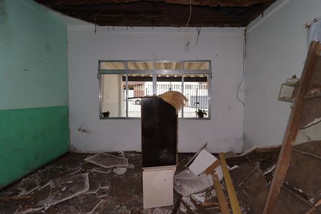 Sala de casa à venda com 2 quartos, 180m² em Vila Alzira, Santo André