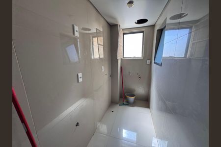 Cozinha de apartamento para alugar com 1 quarto, 57m² em Centro, São Leopoldo