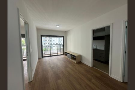 Sala de apartamento para alugar com 1 quarto, 60m² em Alphaville Industrial, Barueri