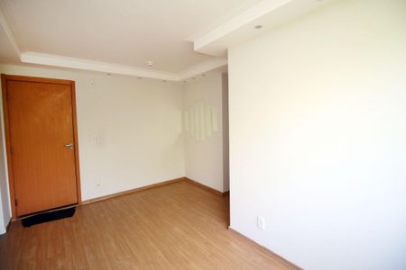 Sala de apartamento para alugar com 2 quartos, 48m² em Colégio, Rio de Janeiro