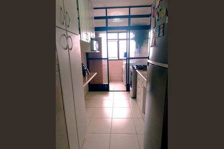 Apartamento à venda com 63m², 2 quartos e 1 vaga Apartamento à venda com 63m², 2 quartos e 1 vagaCozinha