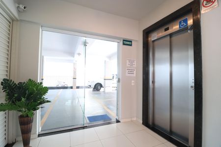 Apartamento para alugar com 49m², 3 quartos e 1 vagaElevador