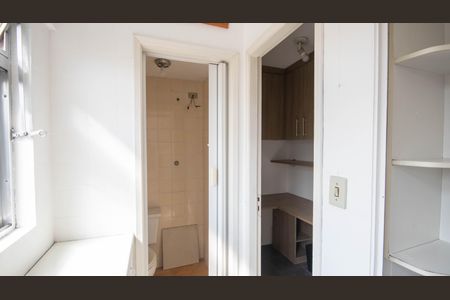 Apartamento à venda com 52m², 2 quartos e 1 vaga Apartamento à venda com 52m², 2 quartos e 1 vagaÁrea de Serviço