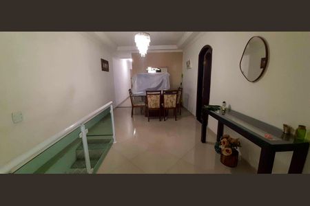 Casa 2 - Sala de Jantar de casa à venda com 5 quartos, 280m² em I.a.p.i., Osasco