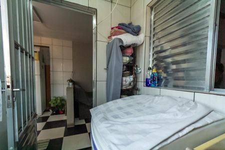 Casa à venda com 150m², 2 quartos e 2 vagas Casa à venda com 150m², 2 quartos e 2 vagasÁrea de Serviço Edícula