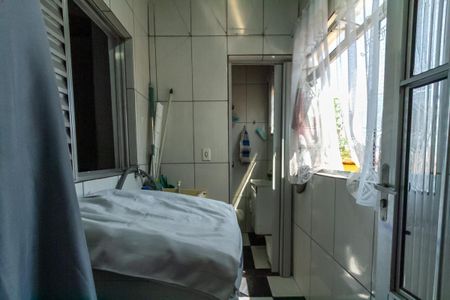 Casa à venda com 150m², 2 quartos e 2 vagas Casa à venda com 150m², 2 quartos e 2 vagasÁrea de Serviço Edícula