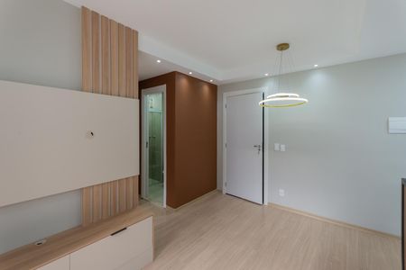 Sala de apartamento para alugar com 2 quartos, 35m² em Santo Cristo, Rio de Janeiro