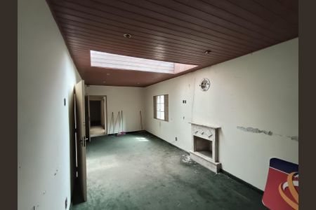 Casa à venda com 4 quartos, 500m² em Vila Monte Alegre, São Paulo