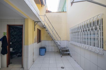 Casa à venda com 118m², 3 quartos e 2 vagasQuintal