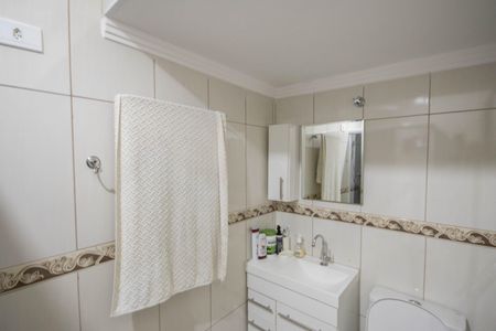 Casa à venda com 118m², 3 quartos e 2 vagasBanheiro 1