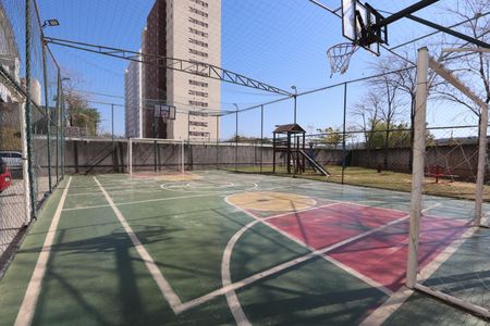 Apartamento para alugar com 55m², 2 quartos e 1 vagaÁrea comum - Quadra