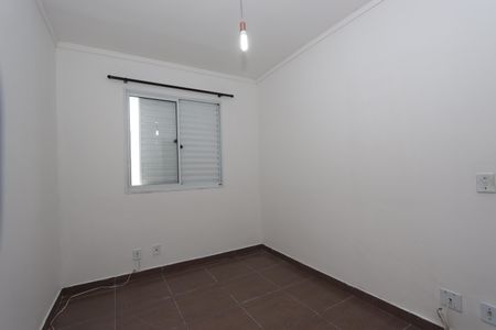 Quarto 2 de apartamento para alugar com 2 quartos, 55m² em Parque São Lourenço, São Paulo