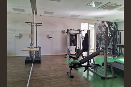 Apartamento à venda com 167m², 3 quartos e 3 vagas Apartamento à venda com 167m², 3 quartos e 3 vagasAcademia