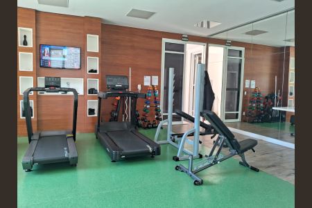 Apartamento à venda com 167m², 3 quartos e 3 vagas Apartamento à venda com 167m², 3 quartos e 3 vagasAcademia