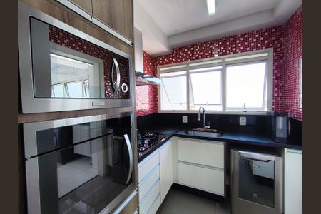 Apartamento à venda com 167m², 3 quartos e 3 vagas Apartamento à venda com 167m², 3 quartos e 3 vagasCozinha