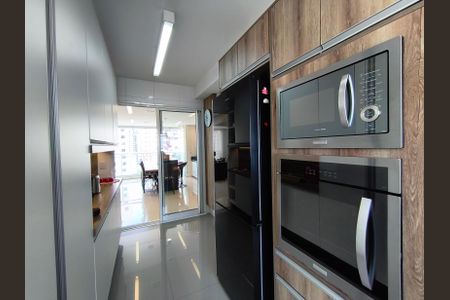 Apartamento à venda com 167m², 3 quartos e 3 vagas Apartamento à venda com 167m², 3 quartos e 3 vagasCozinha