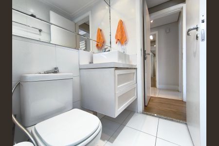 Apartamento à venda com 167m², 3 quartos e 3 vagas Apartamento à venda com 167m², 3 quartos e 3 vagasBanheiro Suíte 1