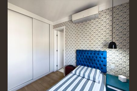 Apartamento à venda com 167m², 3 quartos e 3 vagas Apartamento à venda com 167m², 3 quartos e 3 vagasSuíte 2