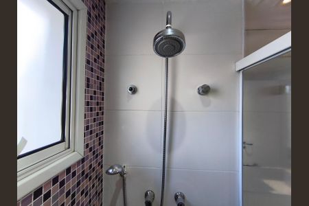 Apartamento à venda com 167m², 3 quartos e 3 vagas Apartamento à venda com 167m², 3 quartos e 3 vagasBanheiro Suíte 1