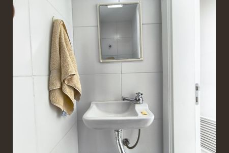 Apartamento à venda com 167m², 3 quartos e 3 vagas Apartamento à venda com 167m², 3 quartos e 3 vagasBanheiro de serviço