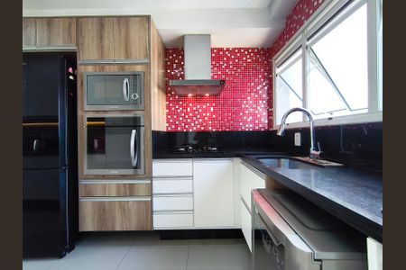 Apartamento à venda com 167m², 3 quartos e 3 vagas Apartamento à venda com 167m², 3 quartos e 3 vagasCozinha