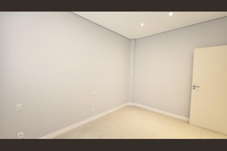 Casa de condomínio para alugar com 196m², 3 quartos e 2 vagasQuarto 1