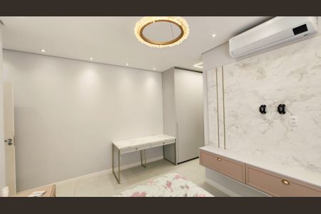 Casa de condomínio para alugar com 196m², 3 quartos e 2 vagasSuíte