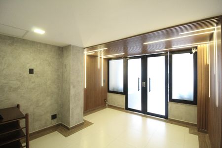 Apartamento à venda com 80m², 2 quartos e 1 vagaHall