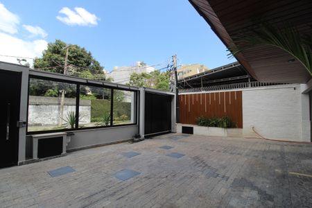 Apartamento à venda com 80m², 2 quartos e 1 vagaÁrea comum