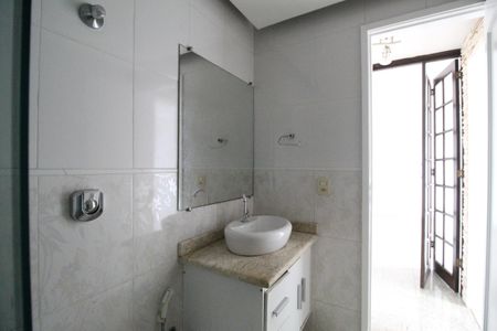 Apartamento à venda com 80m², 2 quartos e 1 vagaBanheiro