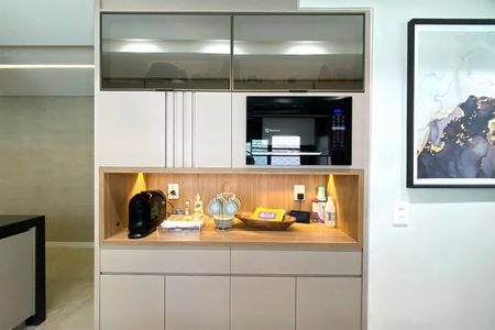 Apartamento à venda com 107m², 3 quartos e 2 vagas Apartamento à venda com 107m², 3 quartos e 2 vagasArmários da Cozinha