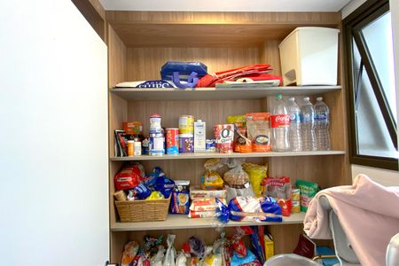 Apartamento à venda com 107m², 3 quartos e 2 vagas Apartamento à venda com 107m², 3 quartos e 2 vagasDispensa