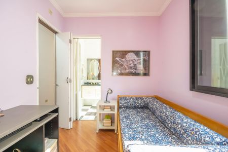 Casa à venda com 255m², 3 quartos e 4 vagas Casa à venda com 255m², 3 quartos e 4 vagasSuíte 2