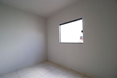 Quarto 2 de casa para alugar com 2 quartos, 83m² em Jardim Holanda, Uberlândia